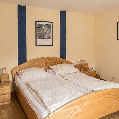 Gaestezimmer Strauss Kottenheim Exterior photo